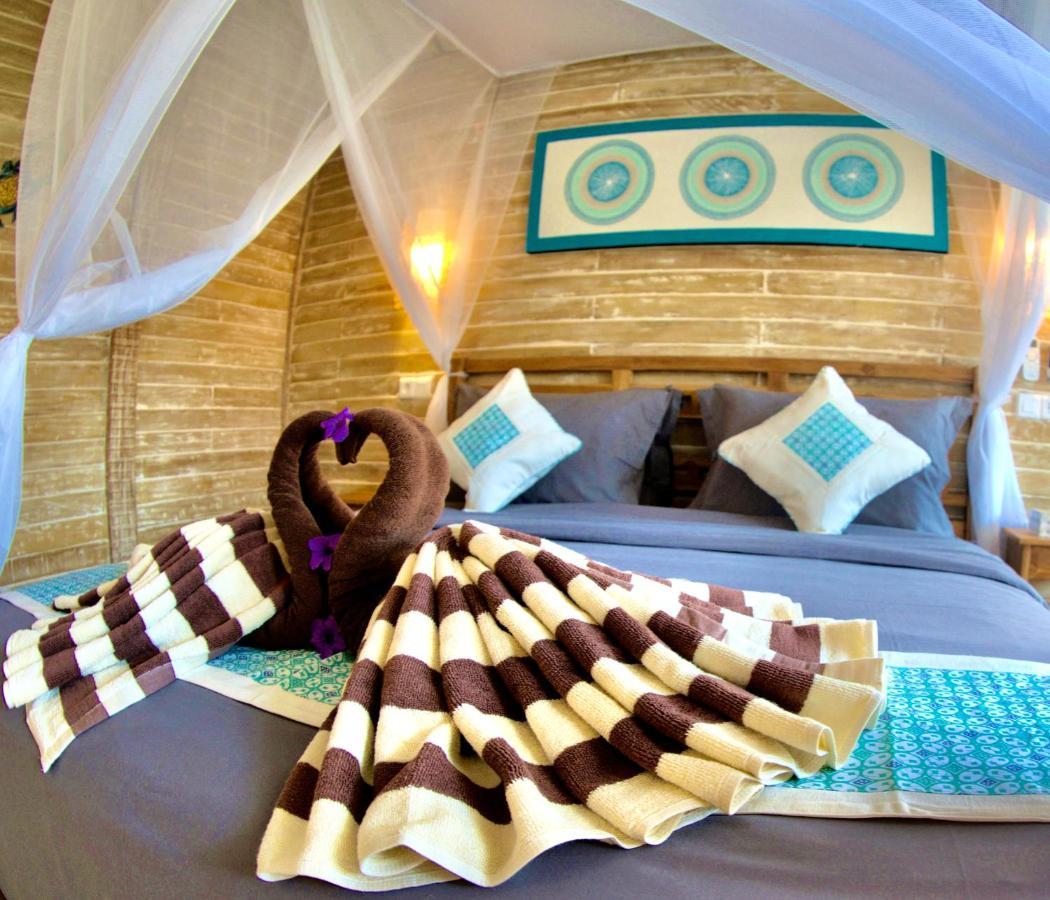 Gilizen Resort - Private Pool Villas Gili Air Exterior photo